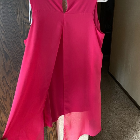 Top - Picture 2 of 3